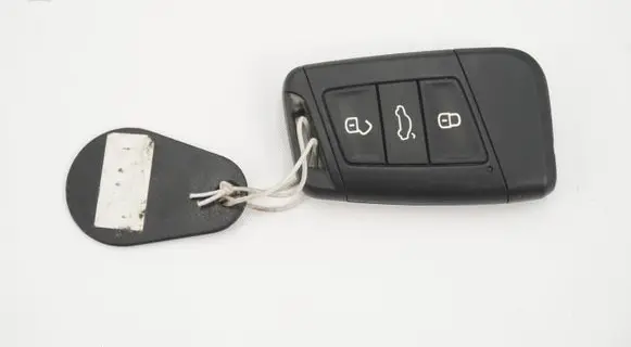 Volkswagen PASSAT B8 Ignition key/card 3G0959752CF