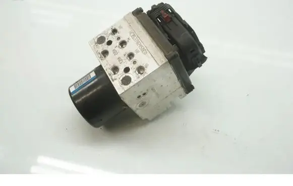 Volkswagen PASSAT B6 ABS Pump 3C0614109P