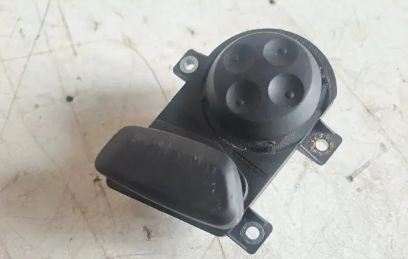 Volkswagen PASSAT B6 Seat control switch 3C0959778