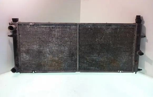 Opel Astra G Coolant radiator