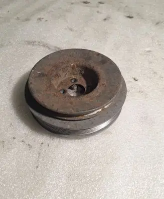Audi 80 90 S2 B4 Crankshaft pulley