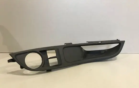 Ford Focus Front door window switch trim BM51A240A41BDW