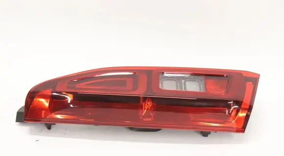Opel Combo E Rear/tail lights 9819649280