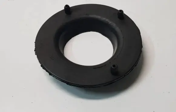 Renault Captur II Rear coil spring rubber mount 