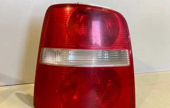Volkswagen Touran I Rear/tail lights