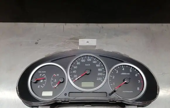 Subaru Impreza II Speedometer (instrument cluster) 85014FE400