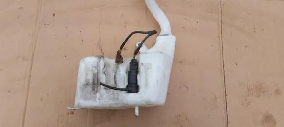 Iveco Daily 4th gen Windshield washer fluid reservoir/tank 5801566048