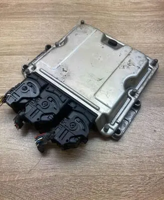 Peugeot 607 Engine control unit/module ECU 9652590180 0281011393