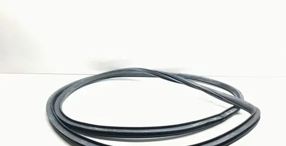 Jeep Grand Cherokee Front door rubber seal