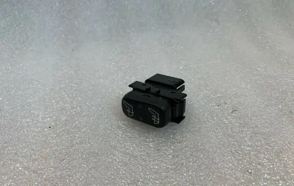 Mercedes-Benz ML W163 Seat heating switch 1638200210