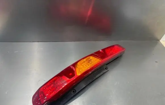 Nissan X-Trail T31 Rear/tail lights 22063929