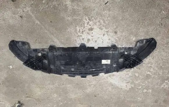 Mercedes-Benz A W176 Front bumper skid plate/under tray A1768850136
