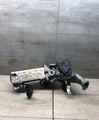 Mercedes-Benz E W212 EGR valve cooler A6511400275 6885909 0891104821