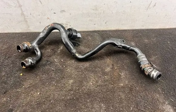 Audi A6 S6 C6 4F Engine coolant pipe/hose 059121065AH