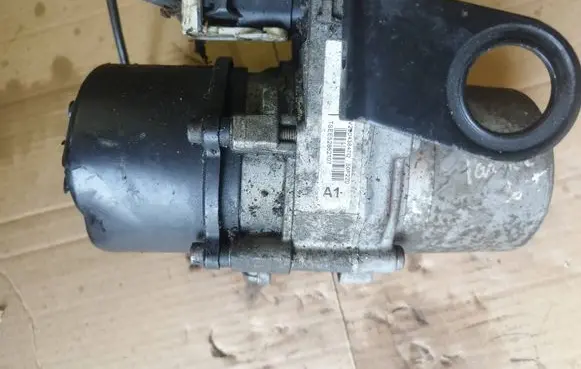 Peugeot Partner Power steering pump A5102883 065216K5