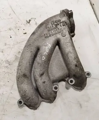 Volkswagen Polo IV 9N3 Intake manifold 045129713q