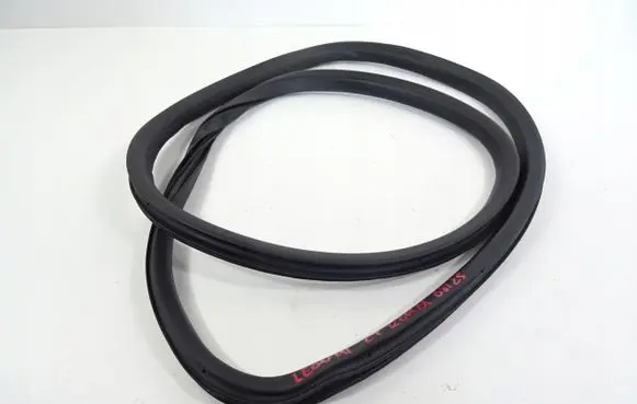 Seat Leon (5F) Rubber seal rear door 5F9867367
