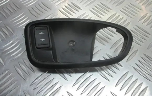 Ford Mondeo MK IV Electric window control switch