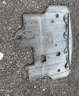 Hyundai i40 Engine splash shield/under tray 291103Z100