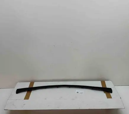 Porsche Cayenne (9Y0 9Y3) Engine compartment rubber 9Y0823727A