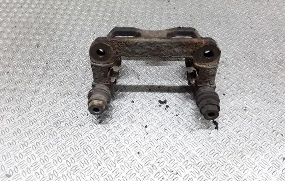 Mercedes-Benz B W245 Brake caliper pad carrier rear 