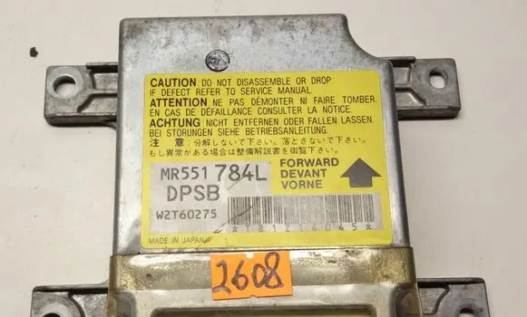 Mitsubishi Pajero Airbag control unit/module MR551784L