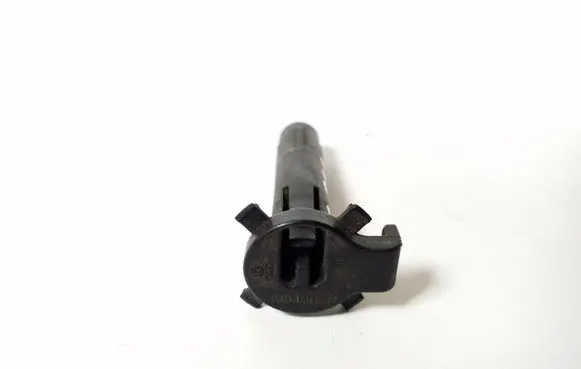 Audi A8 S8 D4 4H Radiator mount bracket 001506A