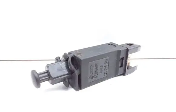 Volkswagen PASSAT B4 Brake pedal sensor switch 191945515