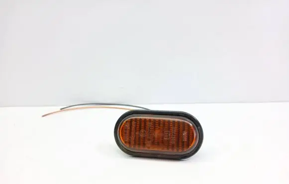 Renault Megane I Front fender indicator light