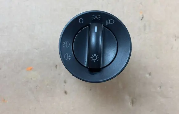 Volkswagen Transporter - Caravelle T5 Light switch 6Q0941531C
