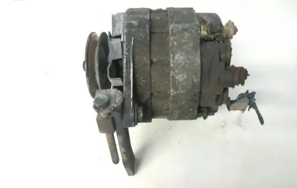 Renault Trafic I Generator/alternator
