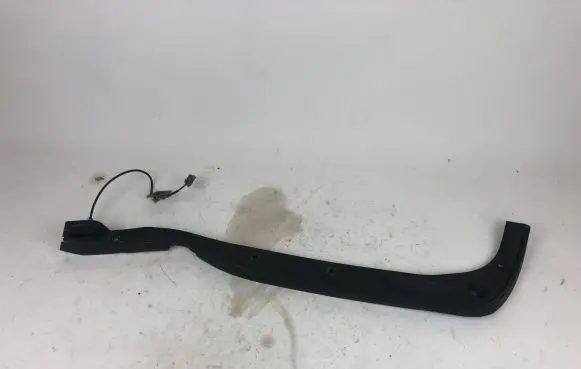 Maserati Levante Tailgate sensor 670042774 670042063