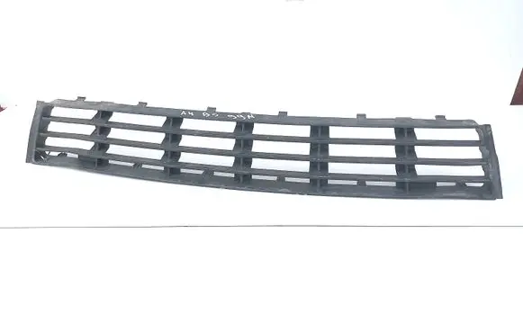 Audi A4 S4 B5 8D Front bumper lower grill 8D0807683AA