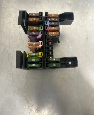 Mercedes-Benz E W211 Fuse module 2115450301 13943311 13943271