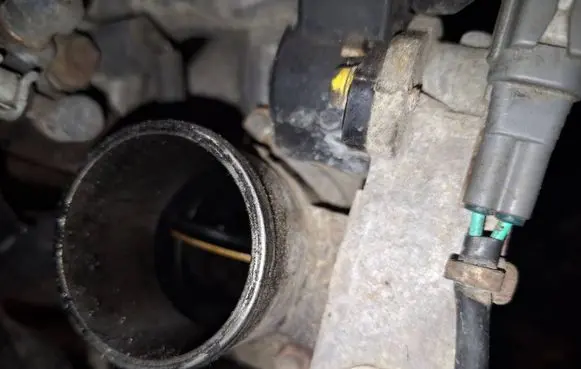 Toyota RAV 4 (XA20) Throttle valve