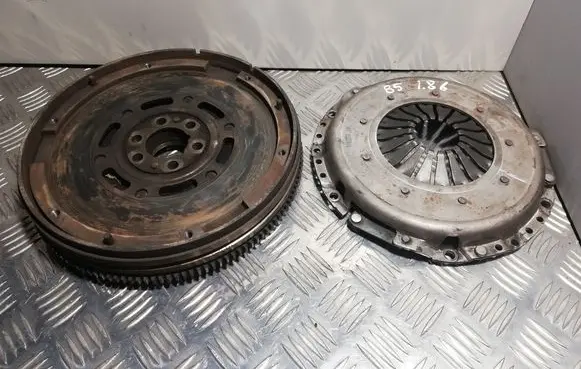 Volkswagen PASSAT B5 Clutch set kit