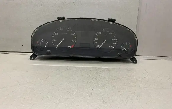 Peugeot 406 Speedometer (instrument cluster) 9630372480 87001370