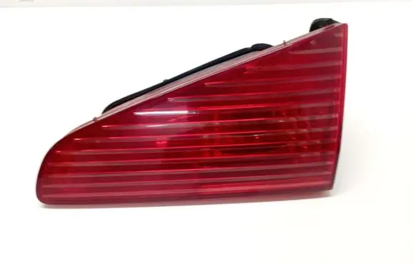 Peugeot 607 Rear/tail lights 2543D