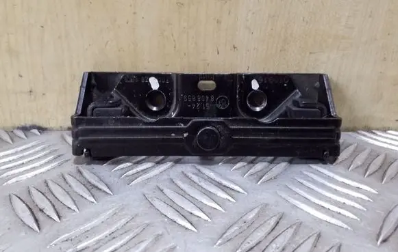 BMW X5 E53 Loading door lock loop/hook striker 51248408859 8408859