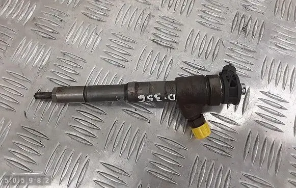 Fuel injector