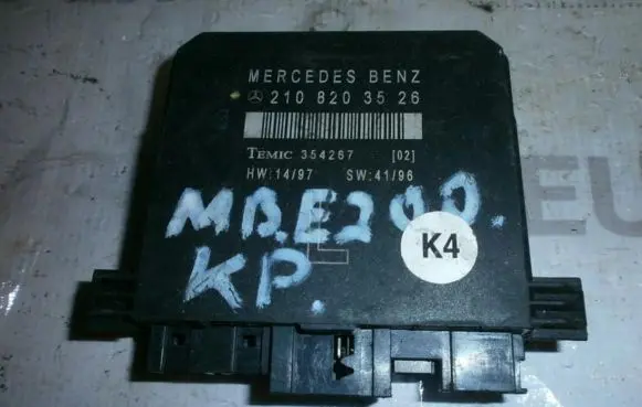 Mercedes-Benz E W210 Other control units/modules 2108203526