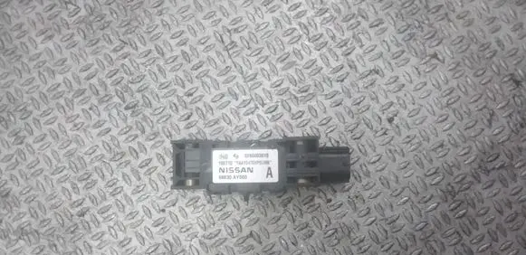 Nissan Primera Airbag deployment crash/impact sensor 98830AY000