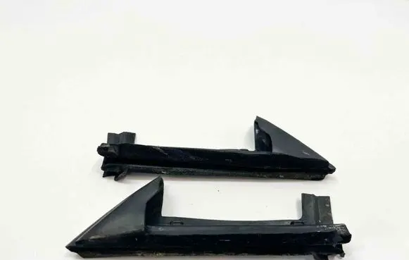 Mercedes-Benz SL R129 Front door rubber seal A1297250166 A1297250266