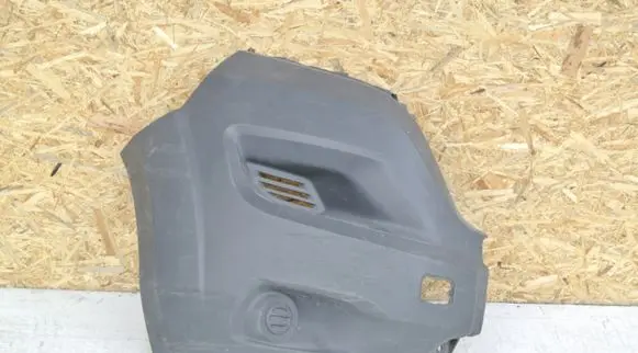 Rear bumper corner part panel trim