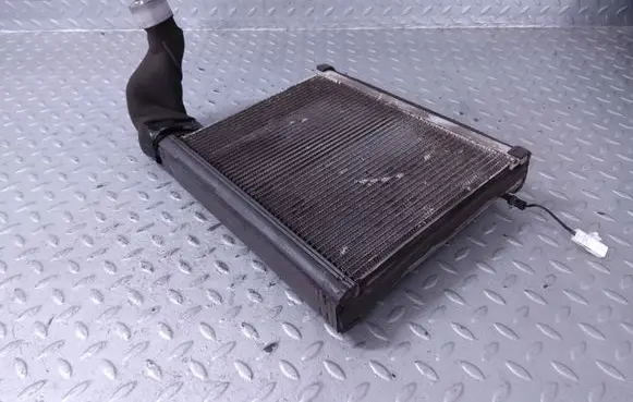 Lexus GS 300 350 430 450H Air conditioning (A/C) radiator (interior) 885013A120 887103A260