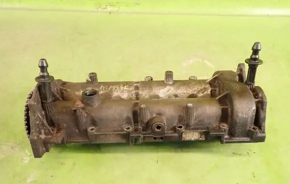 Lancia Ypsilon Rocker cam cover 