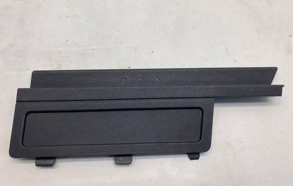 Volkswagen PASSAT B8 Other trunk/boot trim element 3G9867463