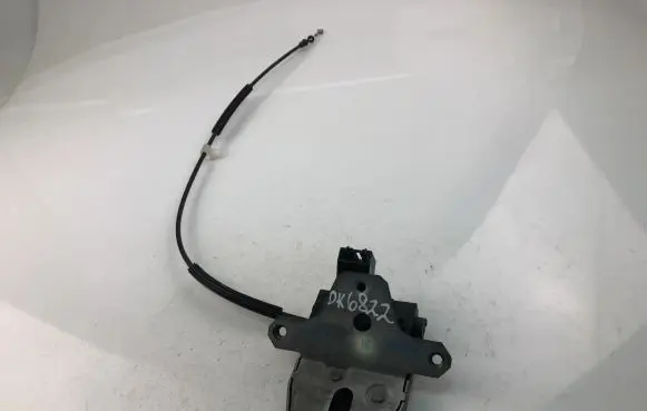 Volvo S60 Tailgate/trunk/boot lock/catch/latch 31278384