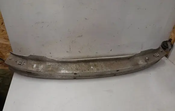Audi A4 S4 B6 8E 8H Front bumper cross member 8E0807109