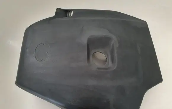 Lexus IS 220D-250-350 Engine cover (trim)